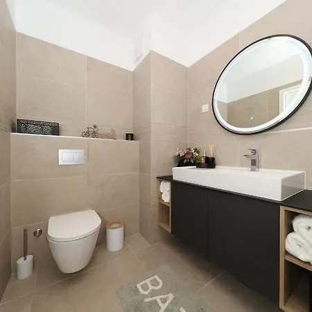 Apartment Luxury Center